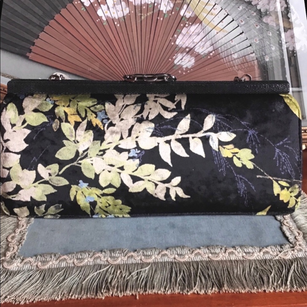 Rafé NY Black Velvet Bag w/ floral appliqués - Picture 3 of 9